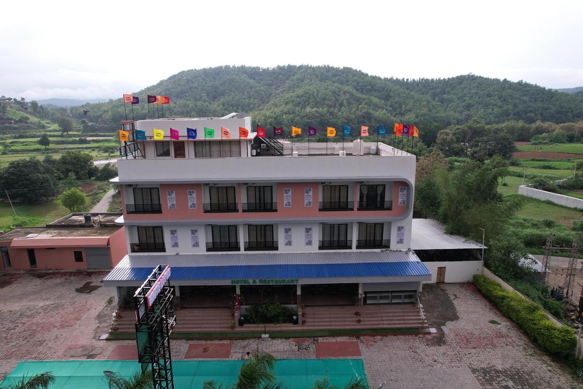 Hotel White Lotus Dungarpur Exterior foto